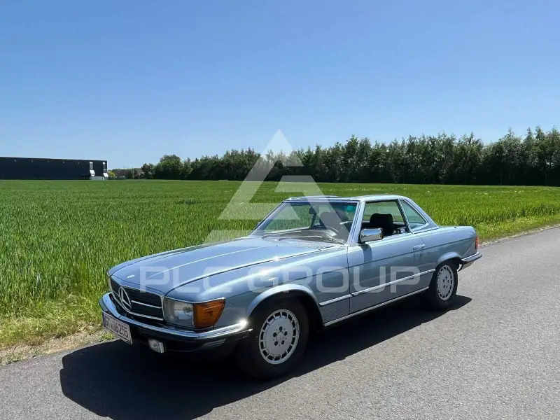 1975 Mercedes Benz SL 280