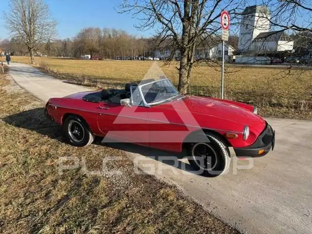 1976 MG 