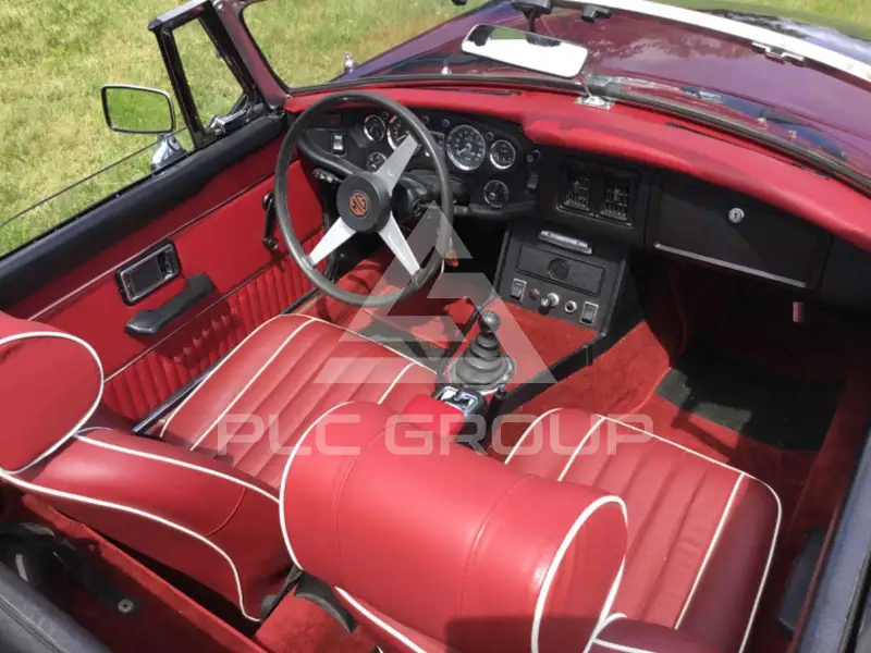 1976 MG 