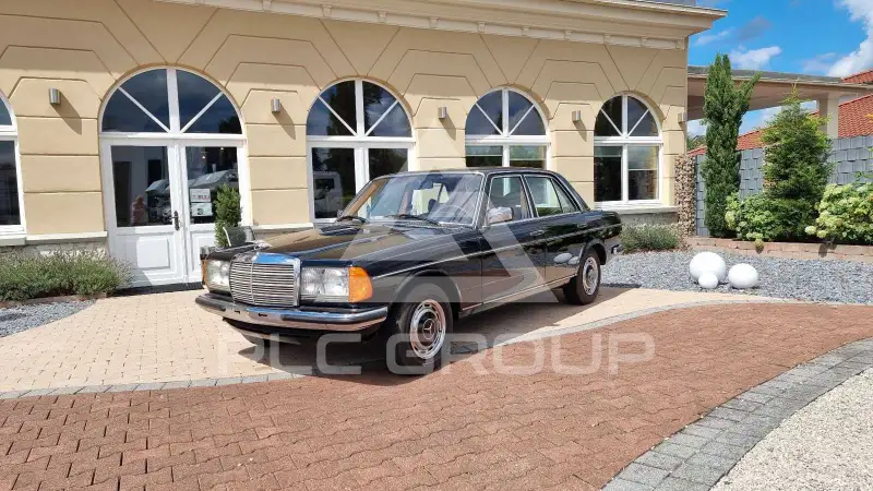 1976 Mercedes Benz 280