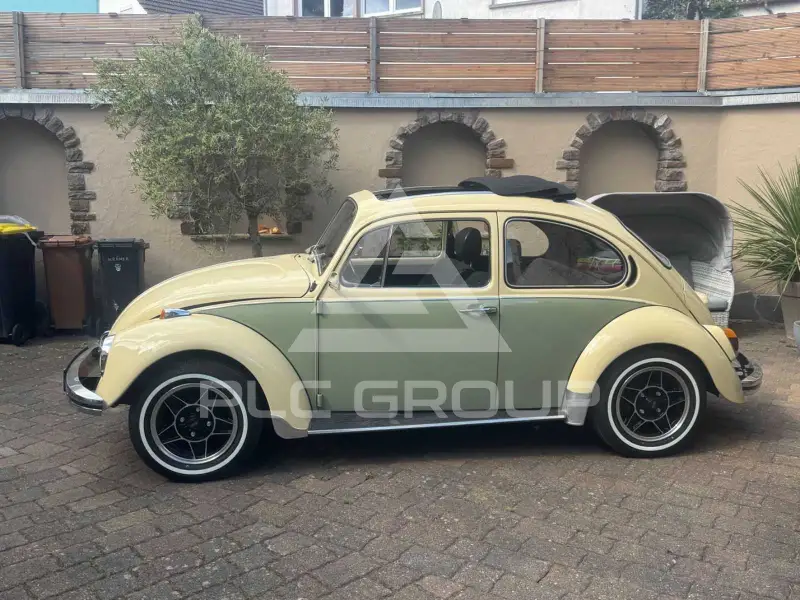1976 Volkswagen BEETLE