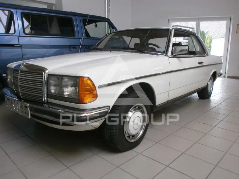 1977 Mercedes Benz 280