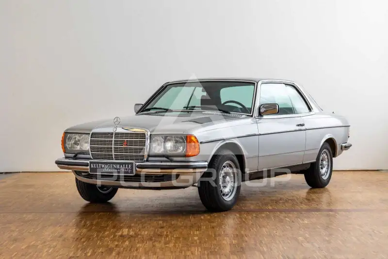 1977 Mercedes Benz 280