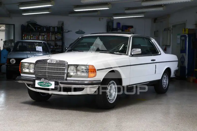 1977 Mercedes Benz CE 280