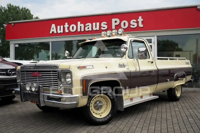1977 GMC Sierra