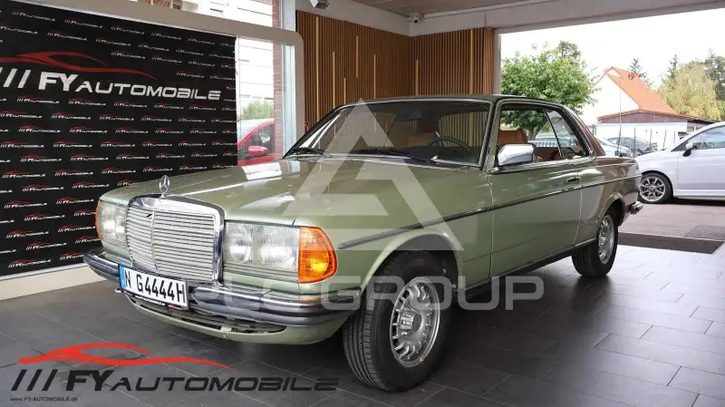 1978 Mercedes Benz 280