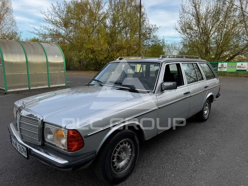 1979 Mercedes Benz 230