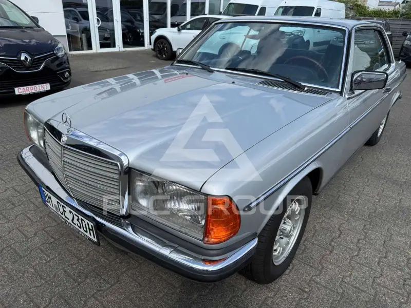 1979 Mercedes Benz 230