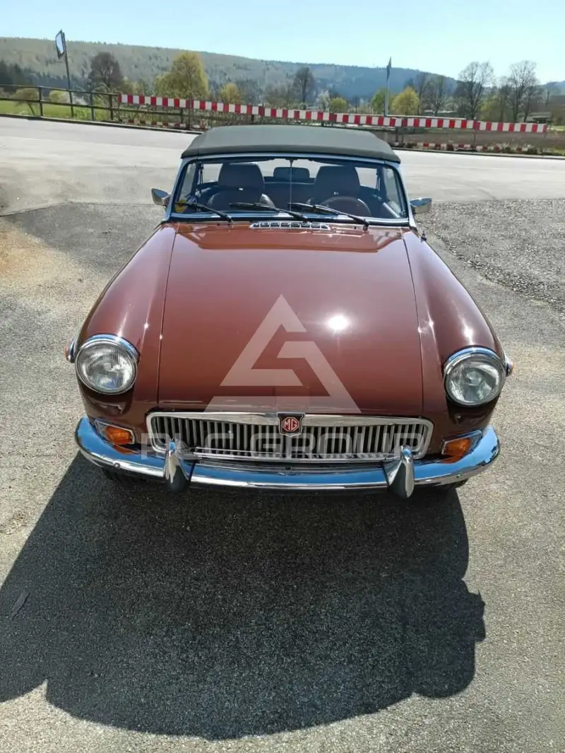 1980 MG 