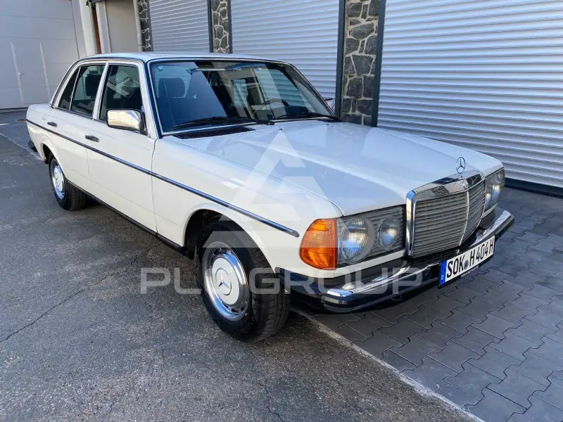 1980 Mercedes Benz 250