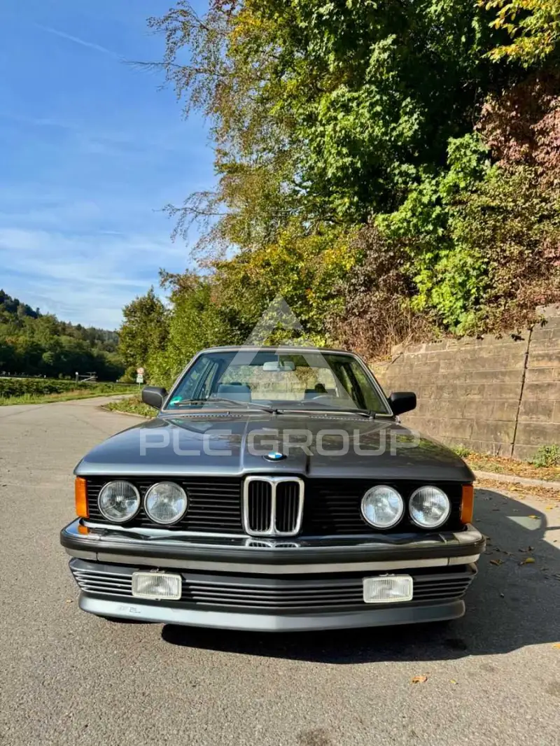 1981 BMW 320