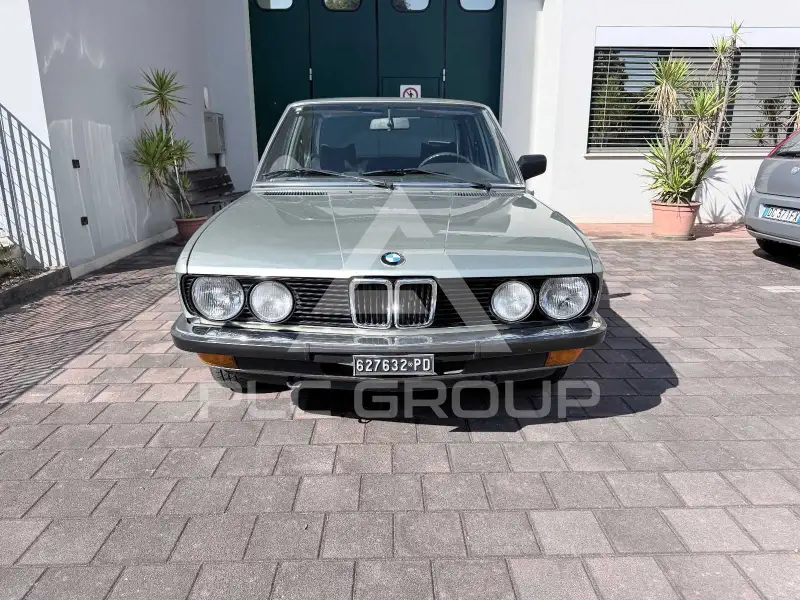 1981 BMW 520