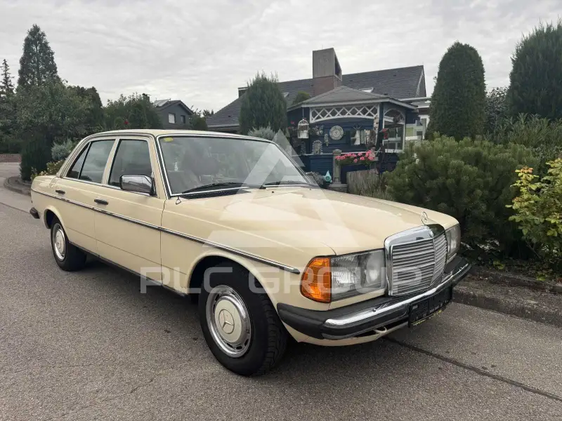 1981 Mercedes Benz E 300