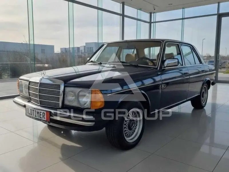 1981 Mercedes Benz 230