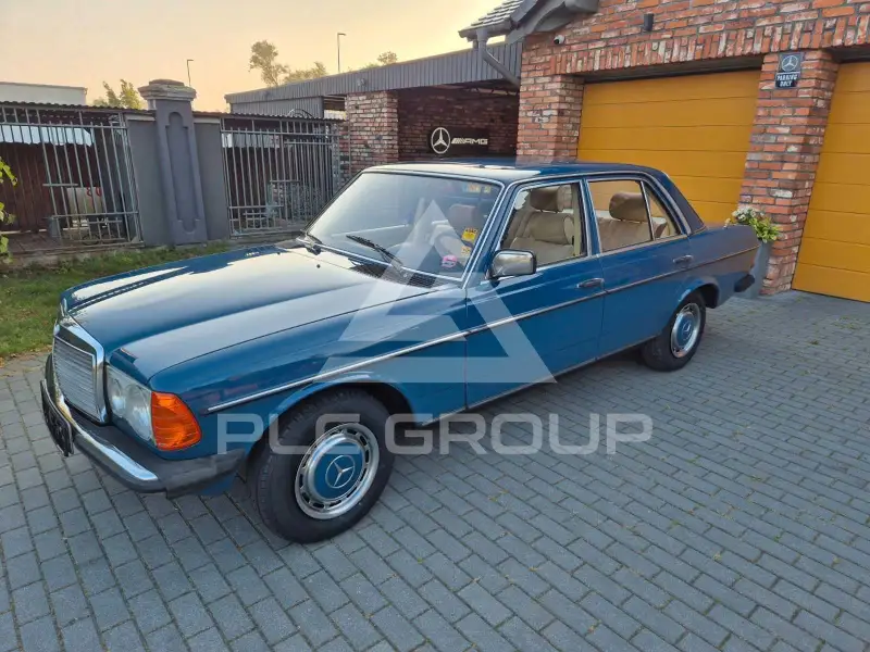 1981 Mercedes Benz 230