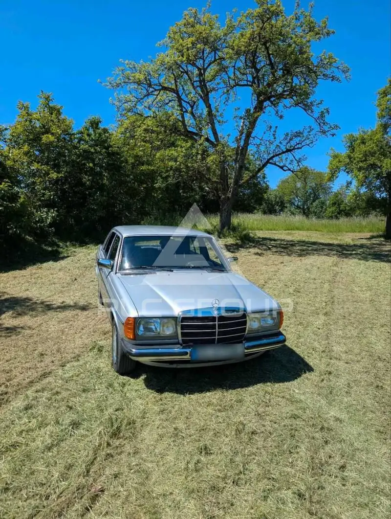 1981 Mercedes Benz 280
