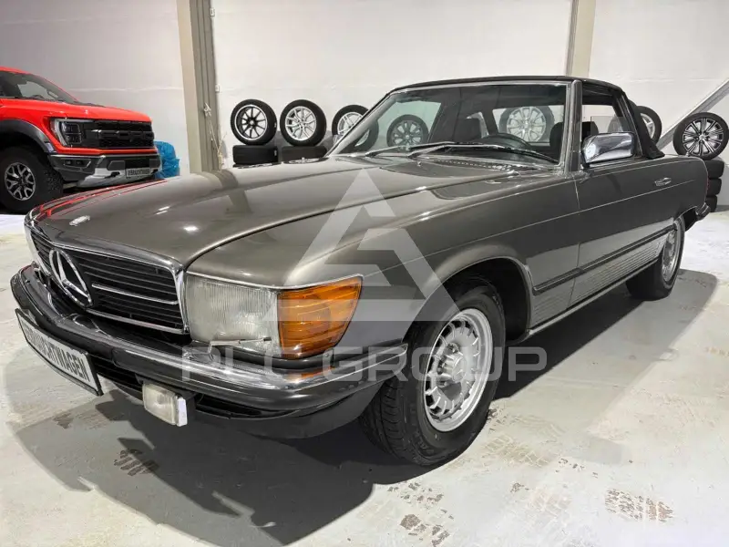 1981 Mercedes Benz SL 280