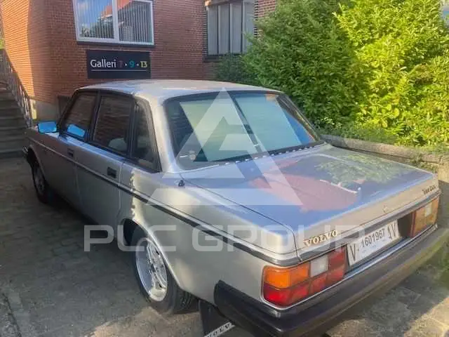 1981 Volvo 244