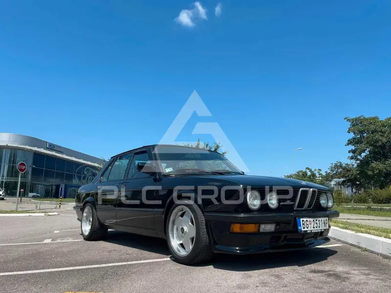 1982 BMW 520