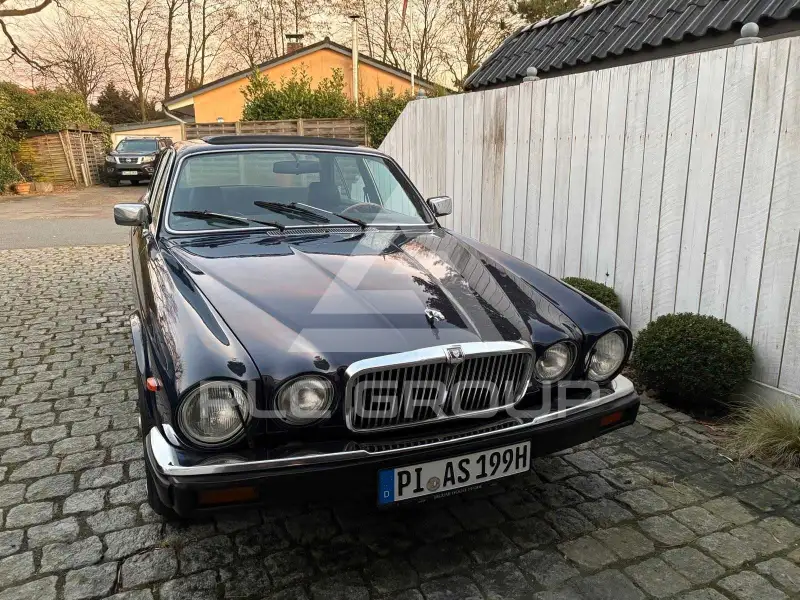 1982 Jaguar XJ