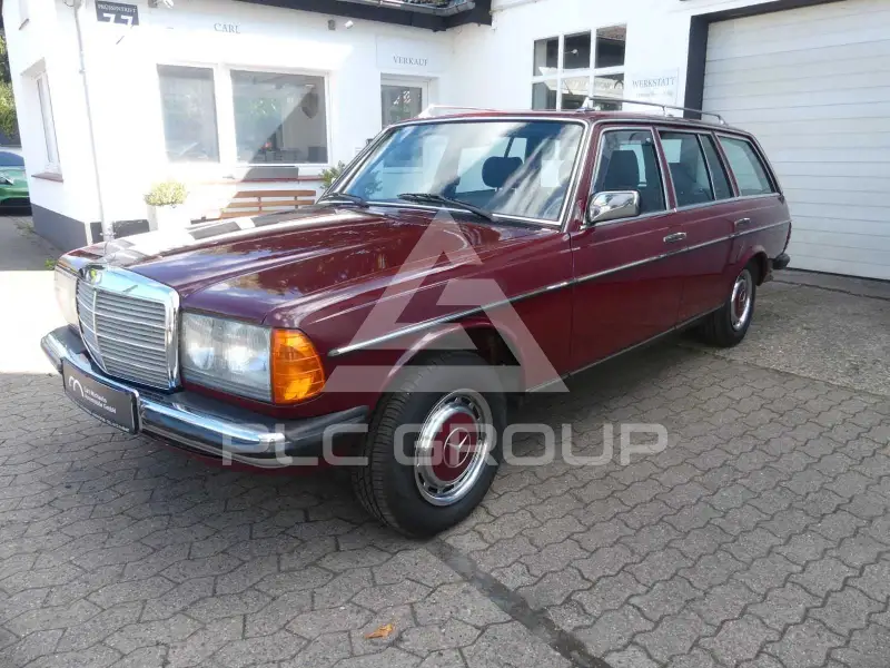 1982 Mercedes Benz 200