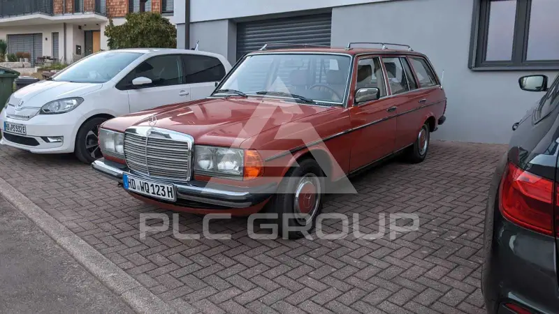 1982 Mercedes Benz 200