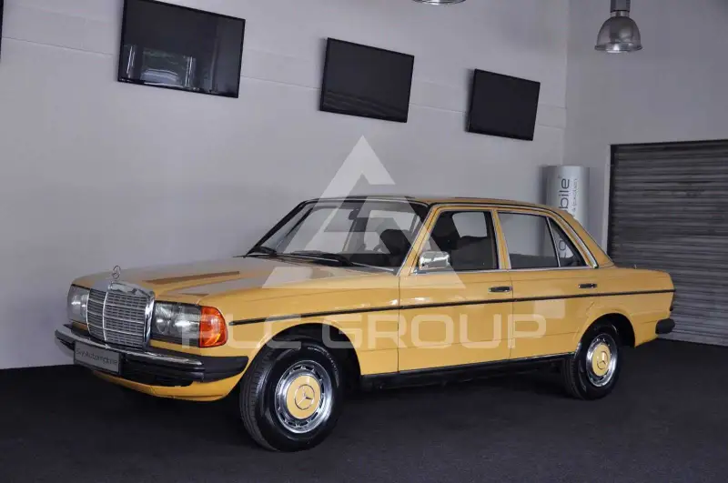 1982 Mercedes Benz 230