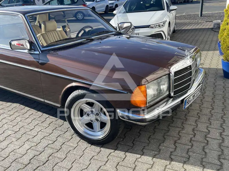 1982 Mercedes Benz 280