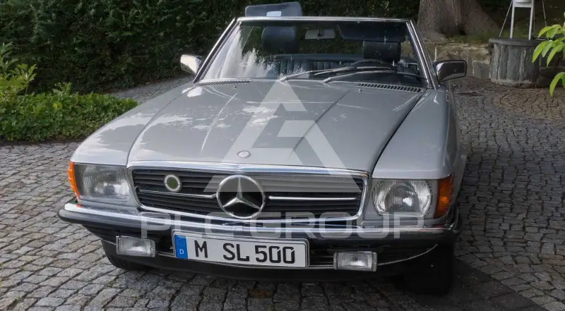 1982 Mercedes Benz SL 500