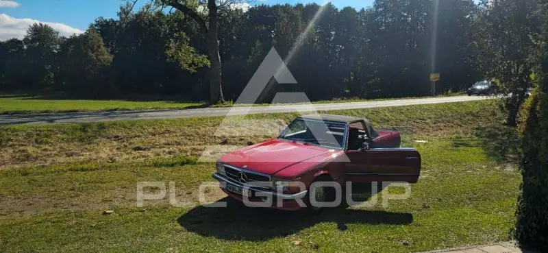 1982 Mercedes Benz SL 380