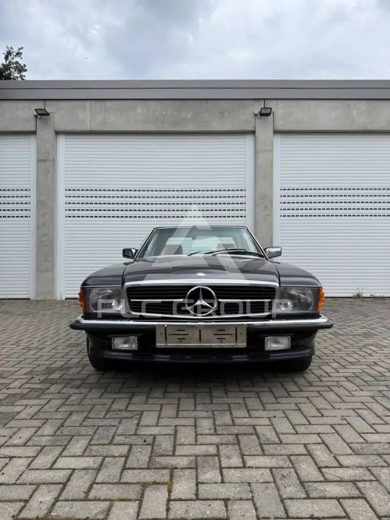 1982 Mercedes Benz SL 380