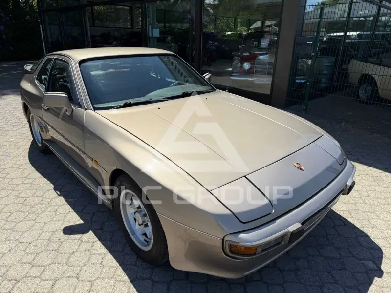 1982 Porsche 944