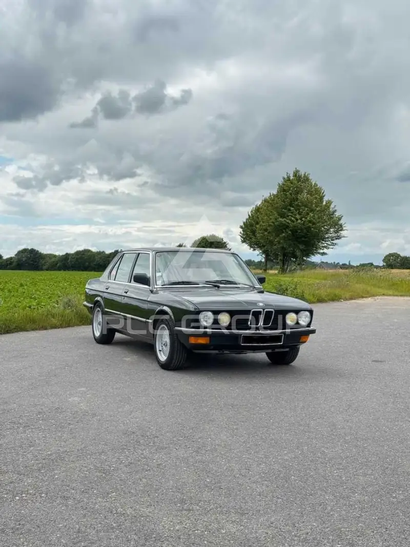 1983 BMW 520