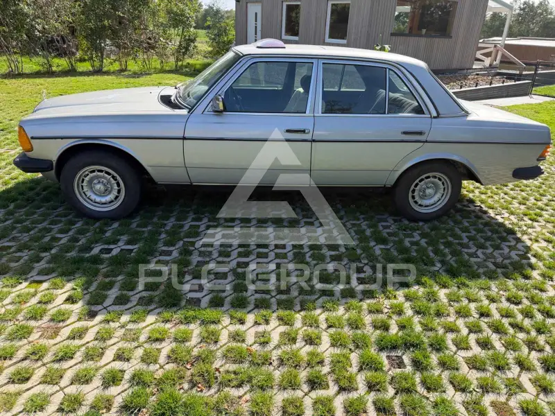 1983 Mercedes Benz 240