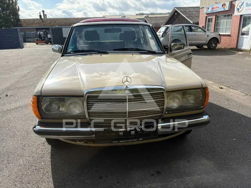 1983 Mercedes Benz 230