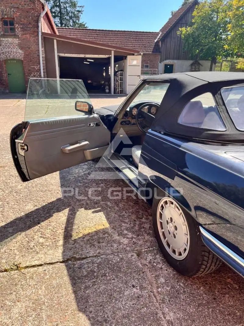 1983 Mercedes Benz SL 500