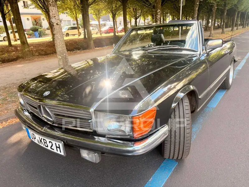 1983 Mercedes Benz SL 280