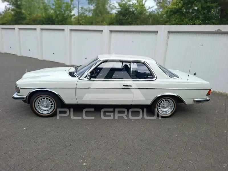 1983 Mercedes Benz CE 230