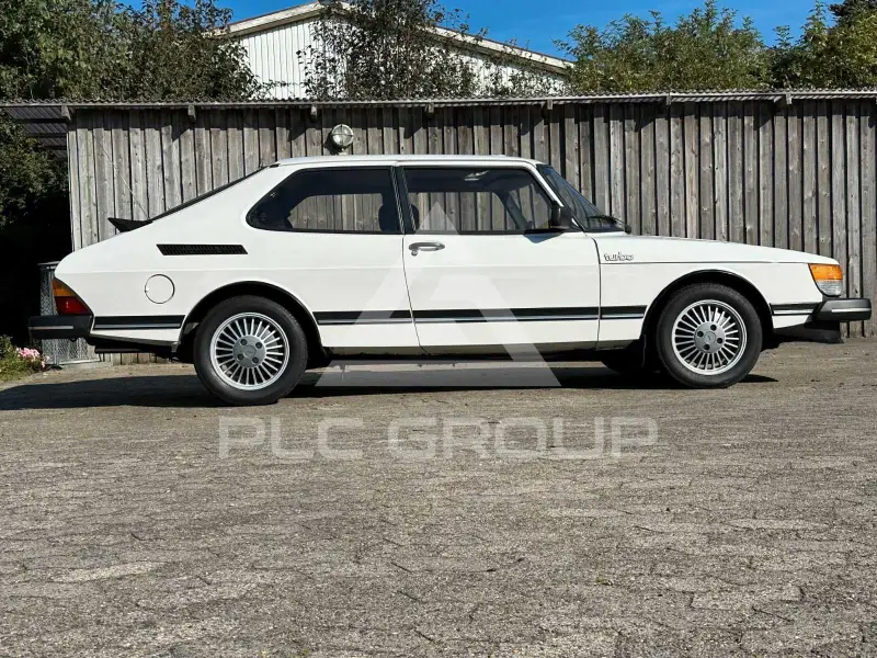 1983 SAAB 900