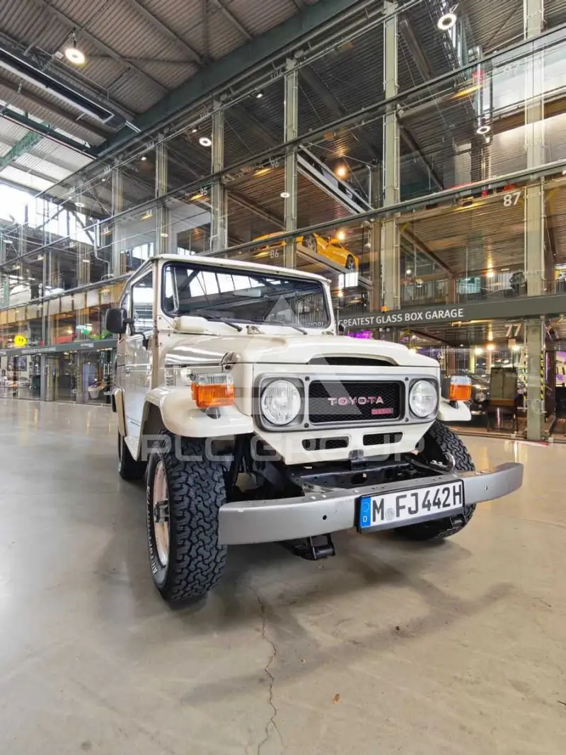 1983 Toyota LAND CRUISER