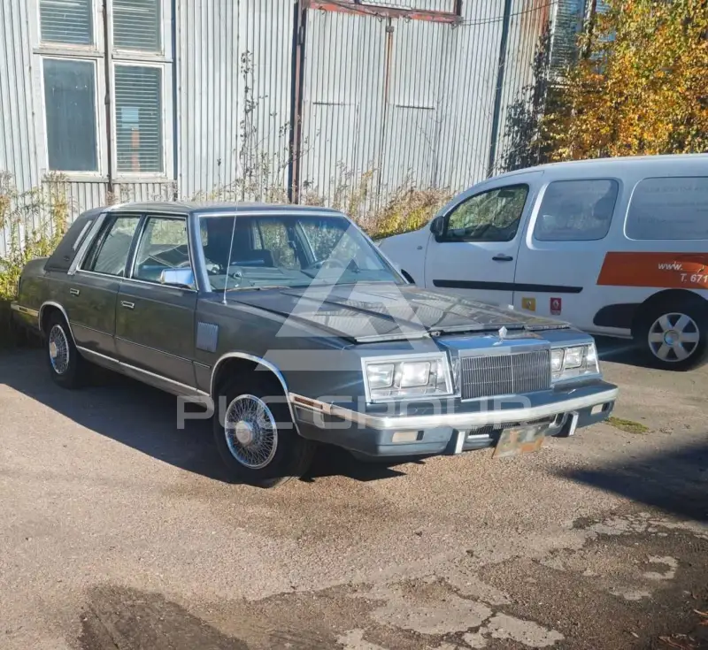 1984 Chrysler New Yorker