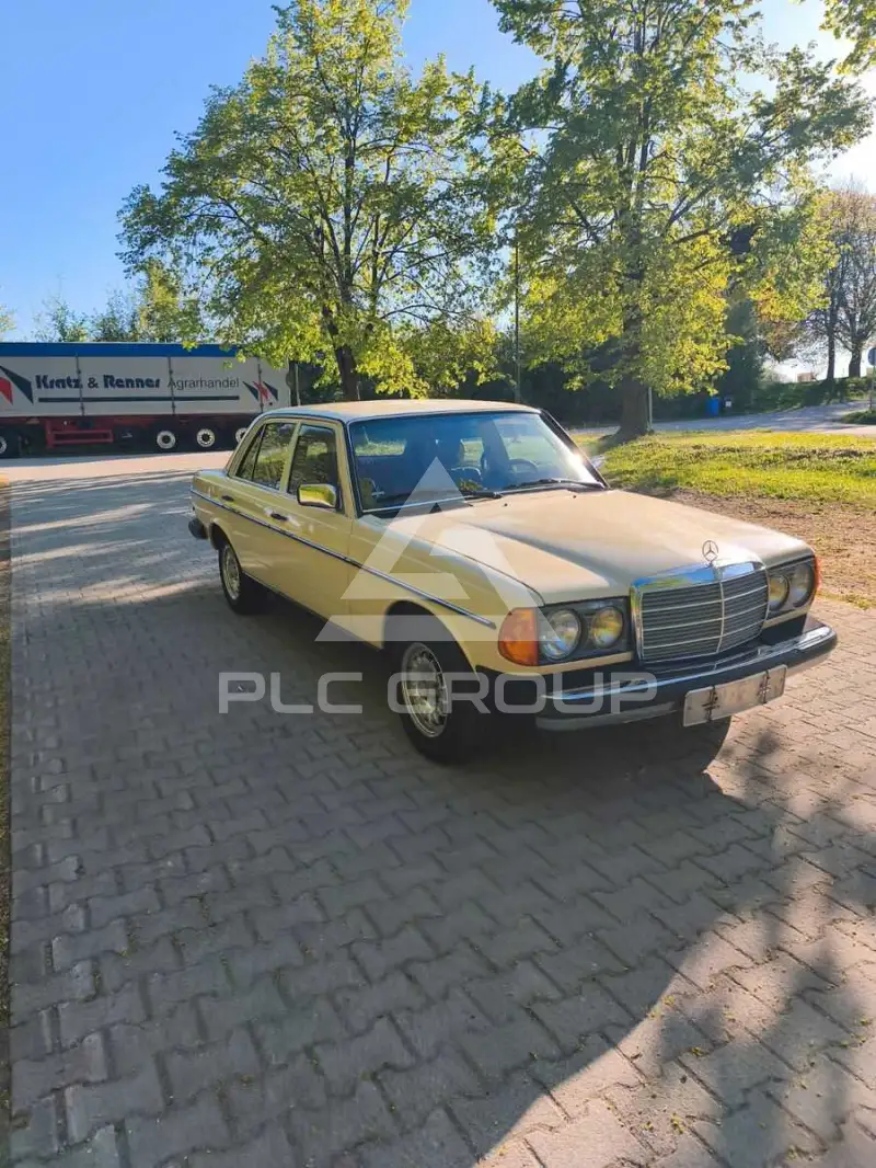 1984 Mercedes Benz E 300