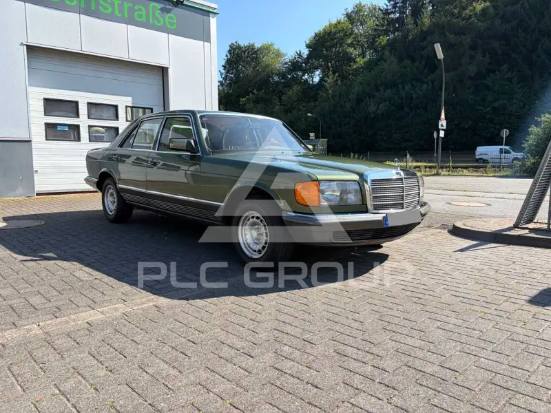 1984 Mercedes Benz 380