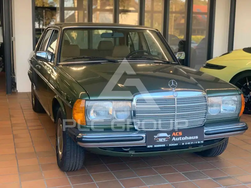 1984 Mercedes Benz 200