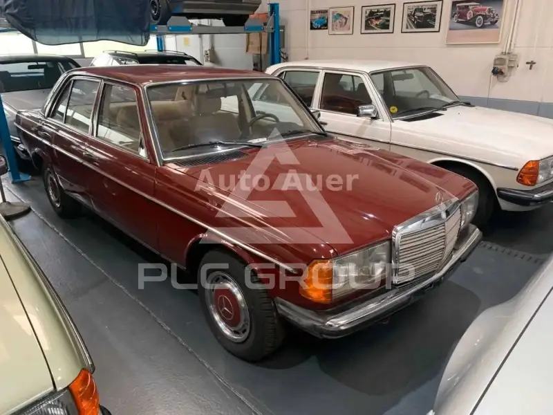1984 Mercedes Benz 200