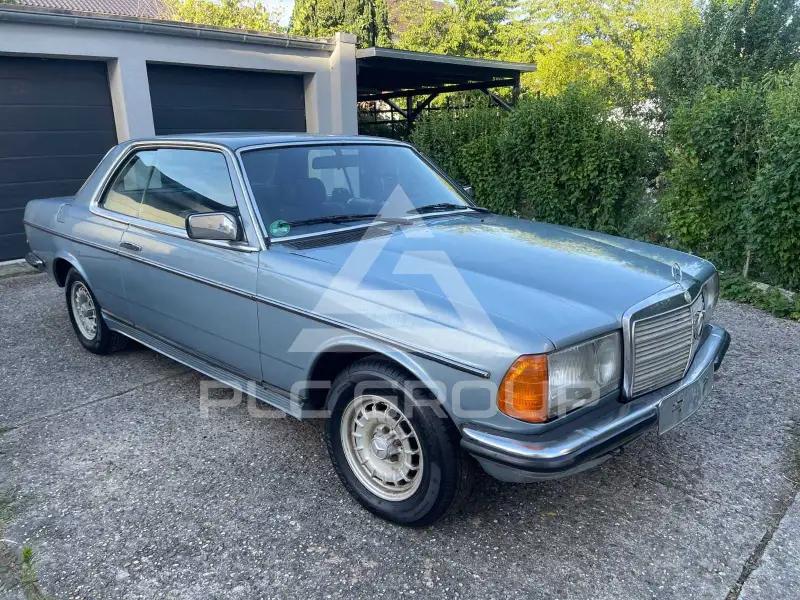1984 Mercedes Benz 230