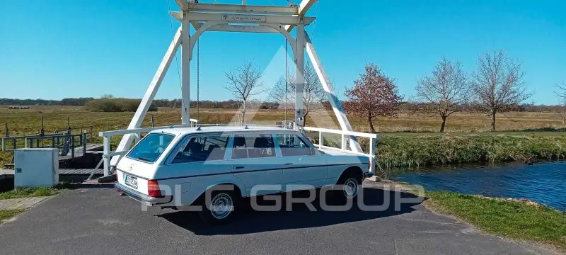 1984 Mercedes Benz 230