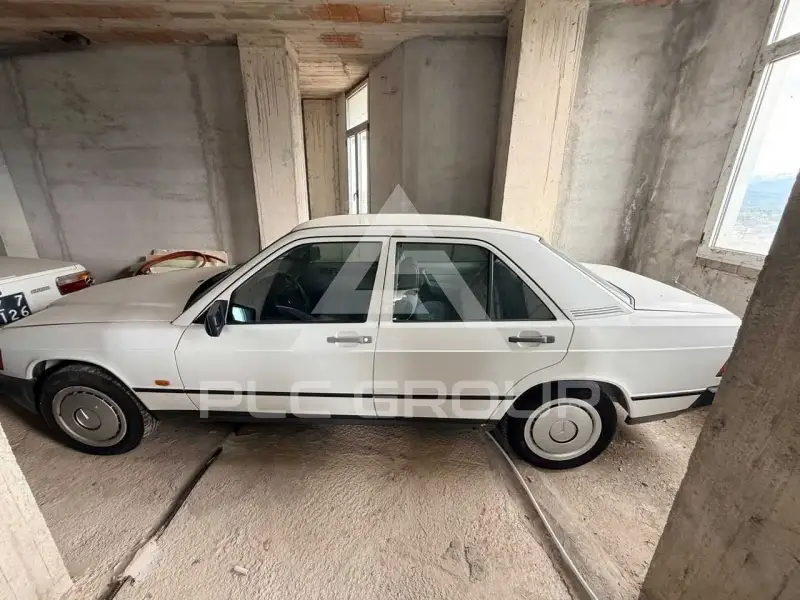 1984 Mercedes Benz 190