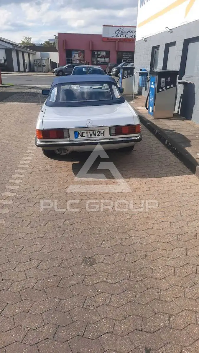 1984 Mercedes Benz SL 380