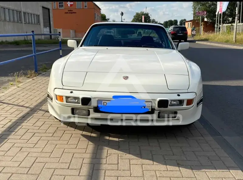 1984 Porsche 944